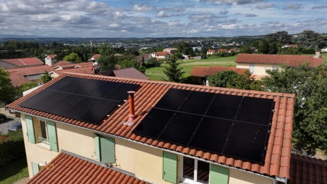 Réalisation de Tryba Solar d'autoconsommation avec vente de surplus à Curis au Mont d'Or.