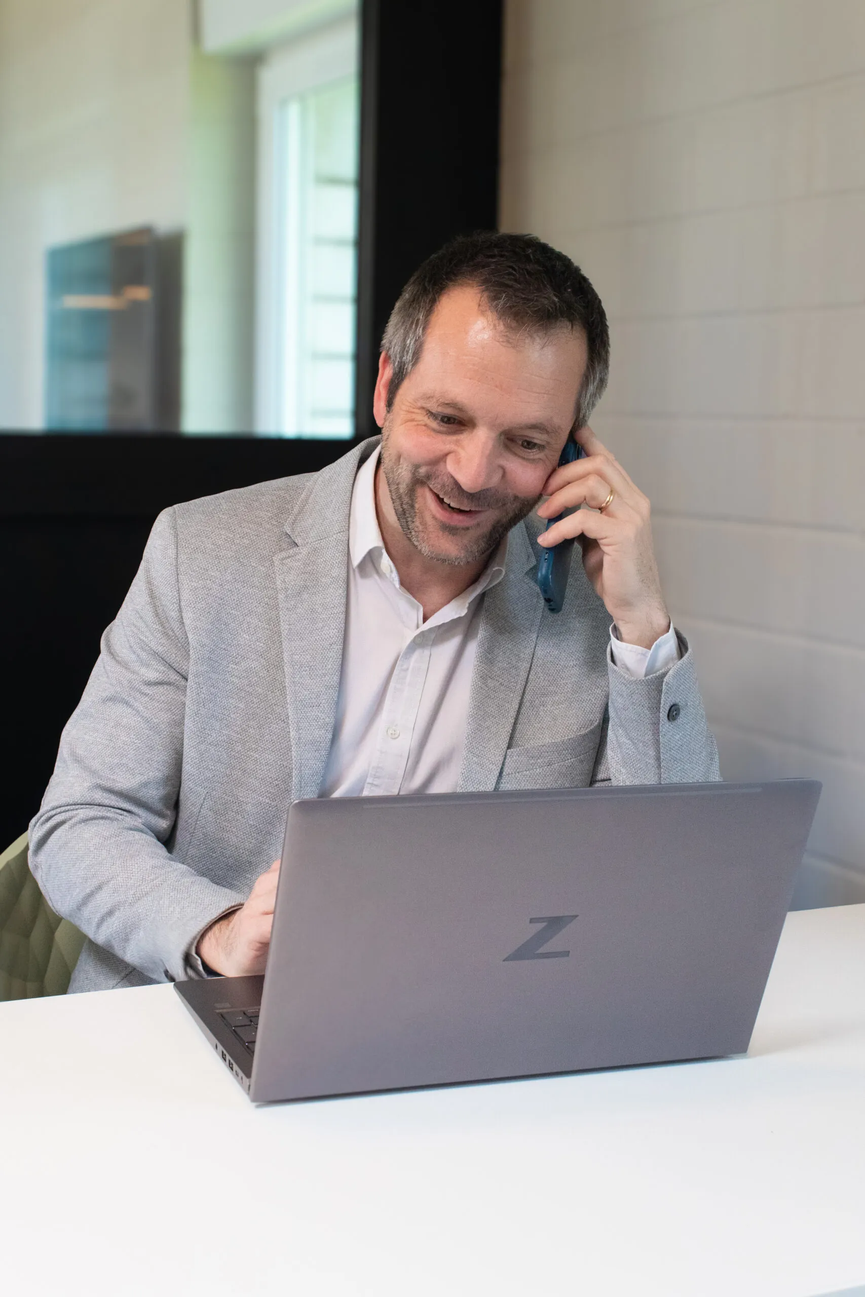 DG appel téléphonique Tryba Solar