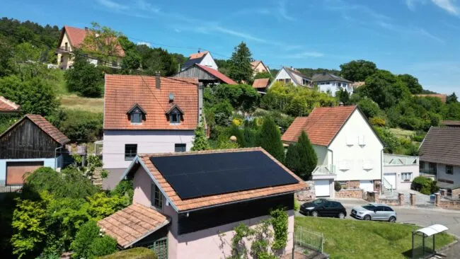 panneaux sur dépendance en Alsace