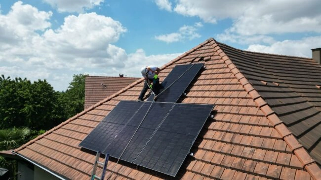 panneaux sur maison alsacienne